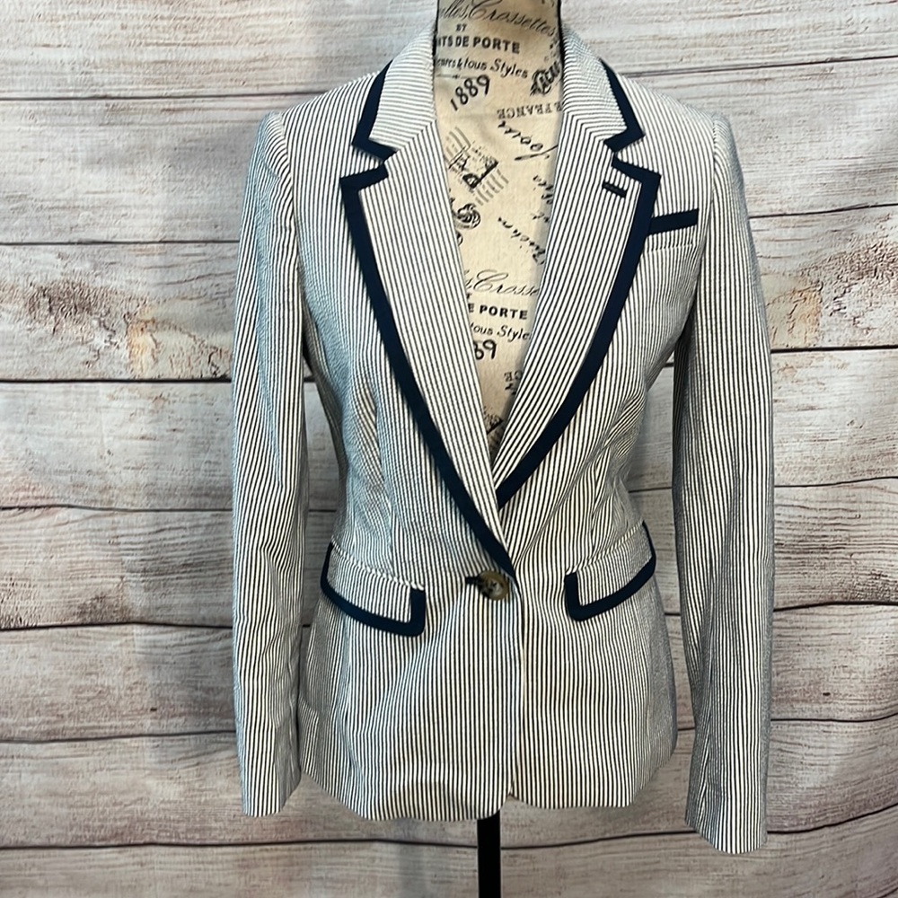 Boden Blazer Blenheim Seersucker Pin Stripe Size 2